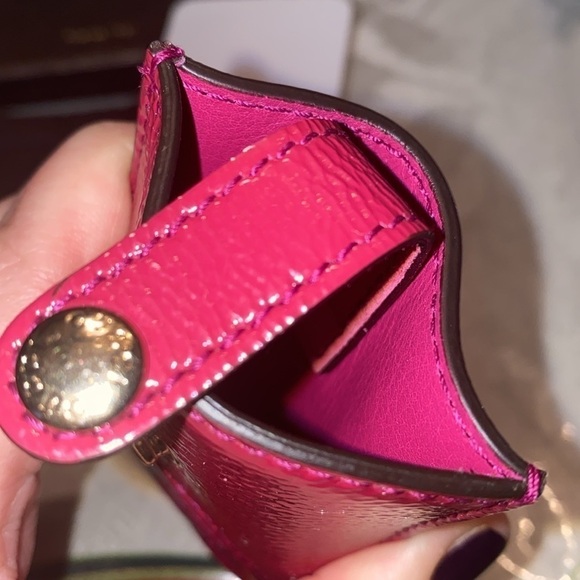 Gucci Pink Patent Leather Monogram  Credit Card Case  Condition like new - Picture 4 of 12